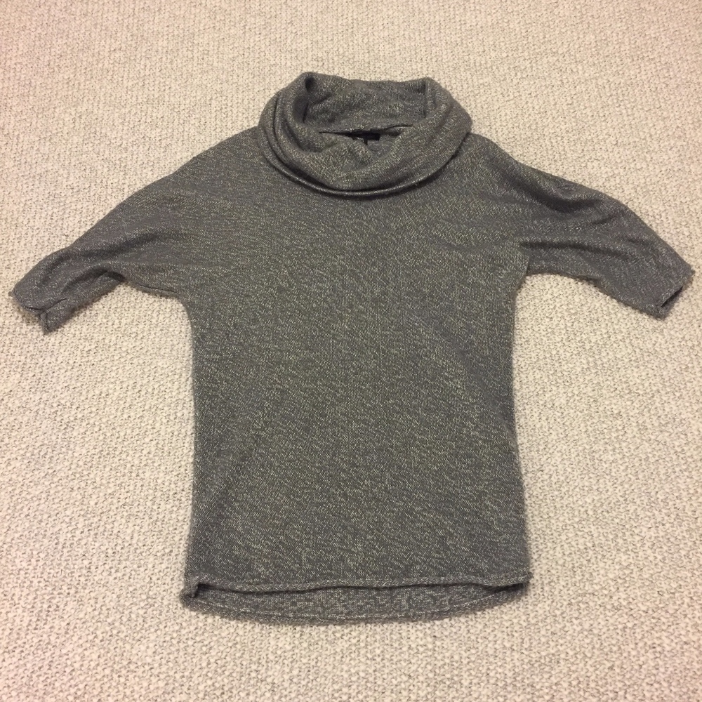 Kenneth Cole Sweater